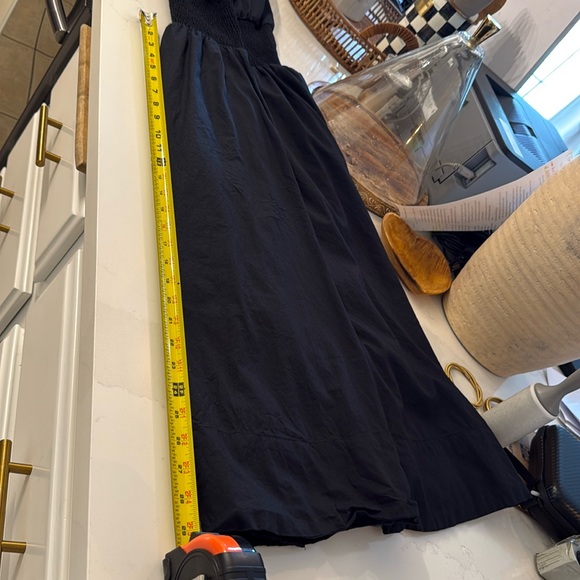 The Tommie Cap-Sleeve Smocked Front-Zip Midi Shirt
100% cotton Dress - Picture 16 of 17